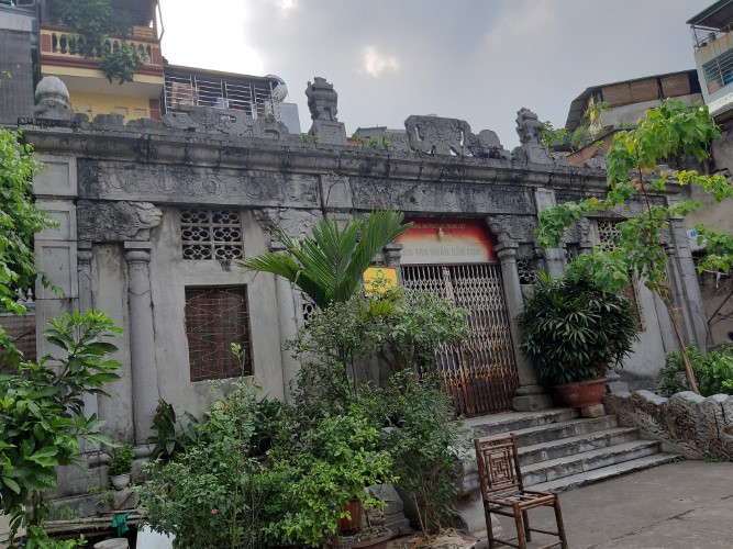 Di tích Hoàng Cao Khải tại phường Trung Liệt (Đống Đa – Hà Nội). Di tích Hoàng Cao Khải tại phường Trung Liệt (Đống Đa – Hà Nội).