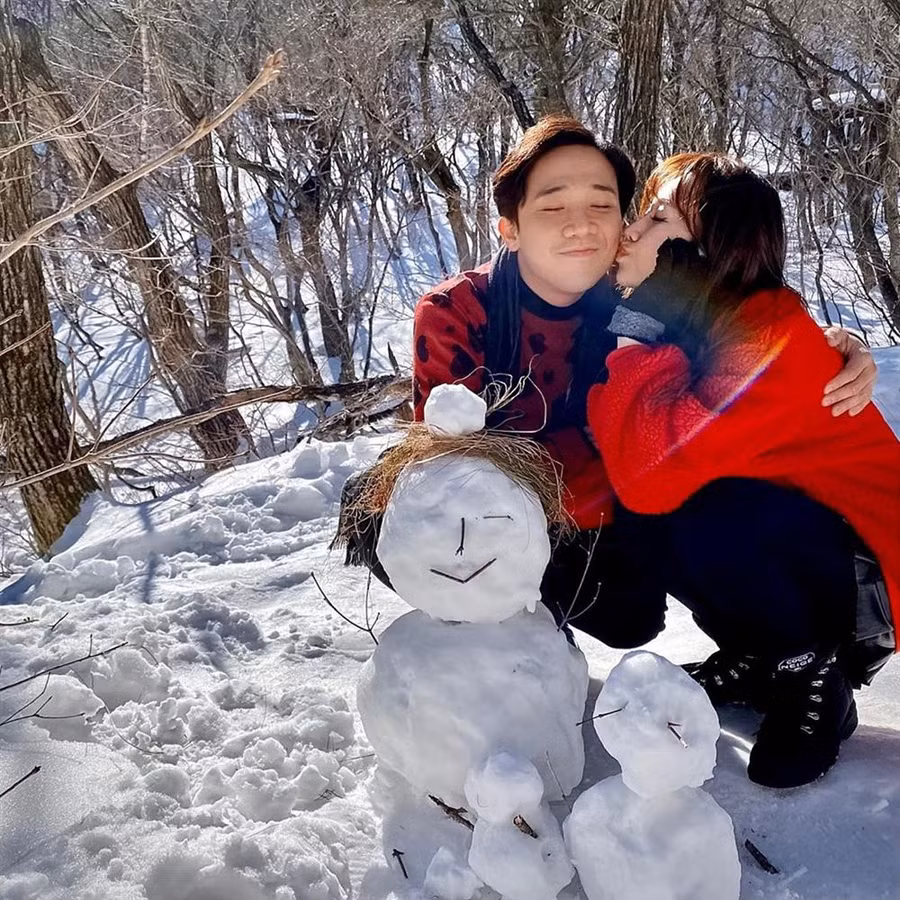 Hari Won bị chê là "vợ đoảng", Trấn Thành ra sức bảo vệ ảnh 3