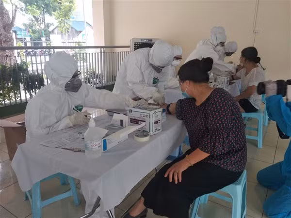 Hà Nội: Xét nghiệm tầm soát Covid-19
