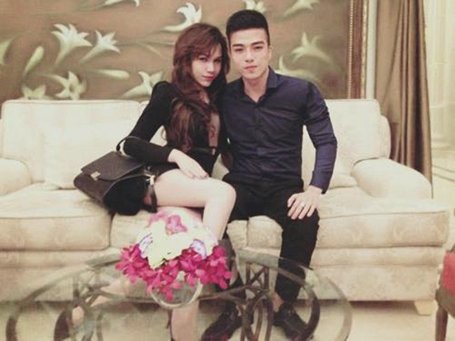 Biến mất khỏi showbiz, "hiện tượng mạng" Kenny Sang giờ ra sao? ảnh 2 Biến mất khỏi showbiz, "hiện tượng mạng" Kenny Sang giờ ra sao? ảnh 2
