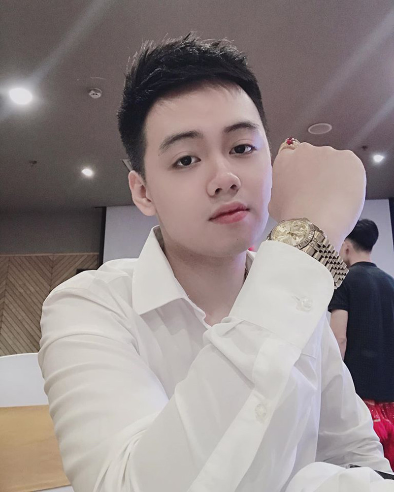 Chàng trai trẻ khoe cực phẩm bếp núc, hội chị em ùn ùn xin học nghề ảnh 3 Chàng trai trẻ khoe cực phẩm bếp núc, hội chị em ùn ùn xin học nghề ảnh 3