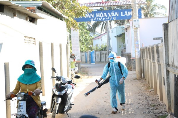 Công tác phòng, chống dịch tại Ninh Thuận cũng đang được triển khai quyết liệt. Công tác phòng, chống dịch tại Ninh Thuận cũng đang được triển khai quyết liệt.