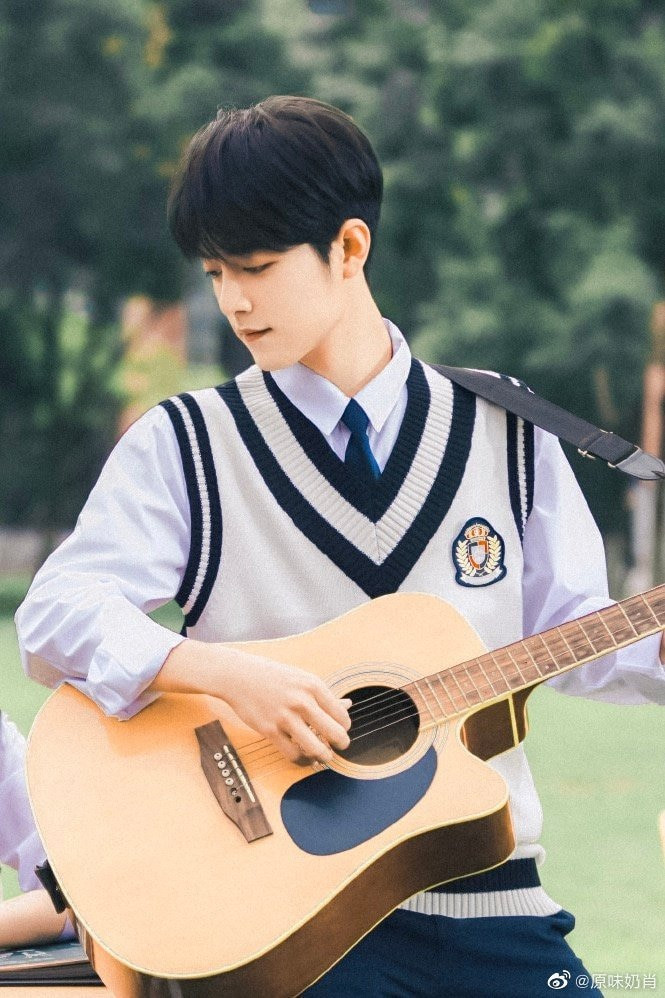 Không cần làm diễn viên, Tiêu Chiến vẫn sống tốt với những nghề tay trái này! ảnh 4 Không cần làm diễn viên, Tiêu Chiến vẫn sống tốt với những nghề tay trái này! ảnh 4