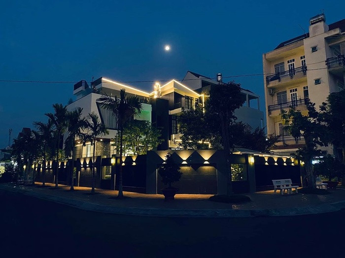 Diễn viên Quốc Trường sống thế nào trong biệt thự 25 tỷ ở quê nhà Cần Thơ? ảnh 1 Diễn viên Quốc Trường sống thế nào trong biệt thự 25 tỷ ở quê nhà Cần Thơ? ảnh 1