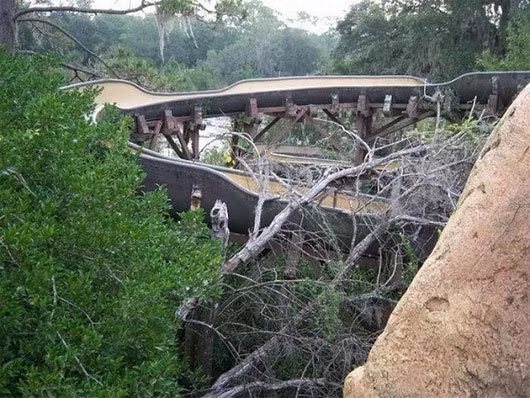 Hé lộ 3 địa điểm "lạnh giá" như vừa trải qua Ngày Tận thế ảnh 4