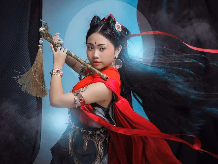 Tạo hình lạ lẫm, Phương Mỹ Chi khiến cư dân mạng dậy sóng ảnh 3