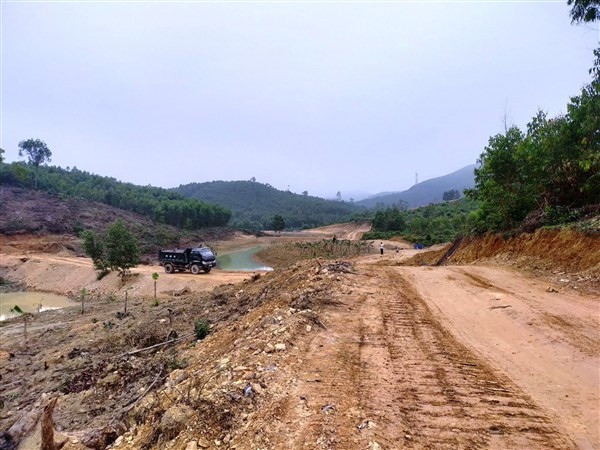 Can Lộc (Hà Tĩnh): San rừng, bạt núi xây khu sinh thái trái phép ảnh 1 Can Lộc (Hà Tĩnh): San rừng, bạt núi xây khu sinh thái trái phép ảnh 1