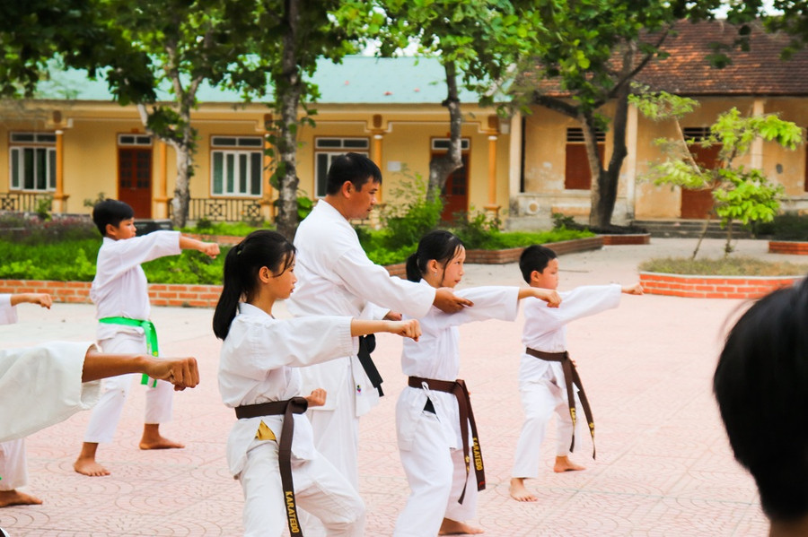 Nghệ An: Niềm vui ở lớp học võ miễn phí của thầy Đồng ảnh 2 Nghệ An: Niềm vui ở lớp học võ miễn phí của thầy Đồng ảnh 2