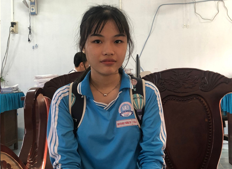 Đồng Tháp: Nữ sinh “mượn” giấy khai sinh được dự thi tốt nghiệp Đồng Tháp: Nữ sinh “mượn” giấy khai sinh được dự thi tốt nghiệp