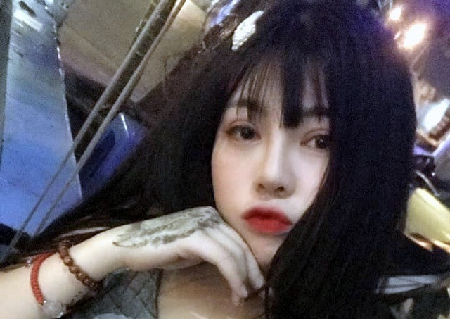 Truy nã thiếu nữ miền tây xinh đẹp đâm trọng thương bạn cùng phòng trọ Truy nã thiếu nữ miền tây xinh đẹp đâm trọng thương bạn cùng phòng trọ