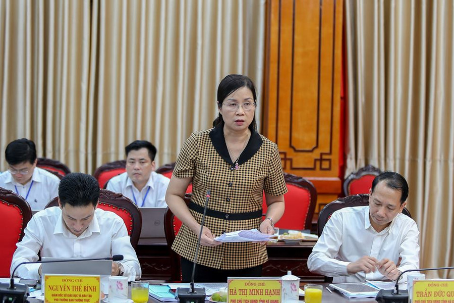 Bộ trưởng Phùng Xuân Nhạ: Phối hợp nhịp nhàng, hiệu quả các lực lượng trong Kỳ thi tốt nghiệp THPT ảnh 3 Bộ trưởng Phùng Xuân Nhạ: Phối hợp nhịp nhàng, hiệu quả các lực lượng trong Kỳ thi tốt nghiệp THPT ảnh 3