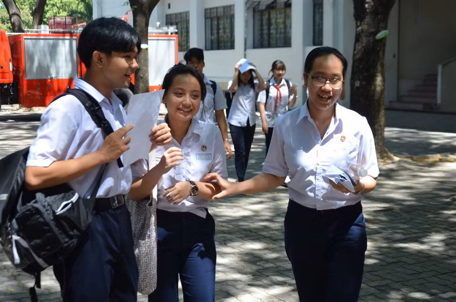 Cuộc “tập dượt” trước kỳ thi tốt nghiệp THPT ảnh 1