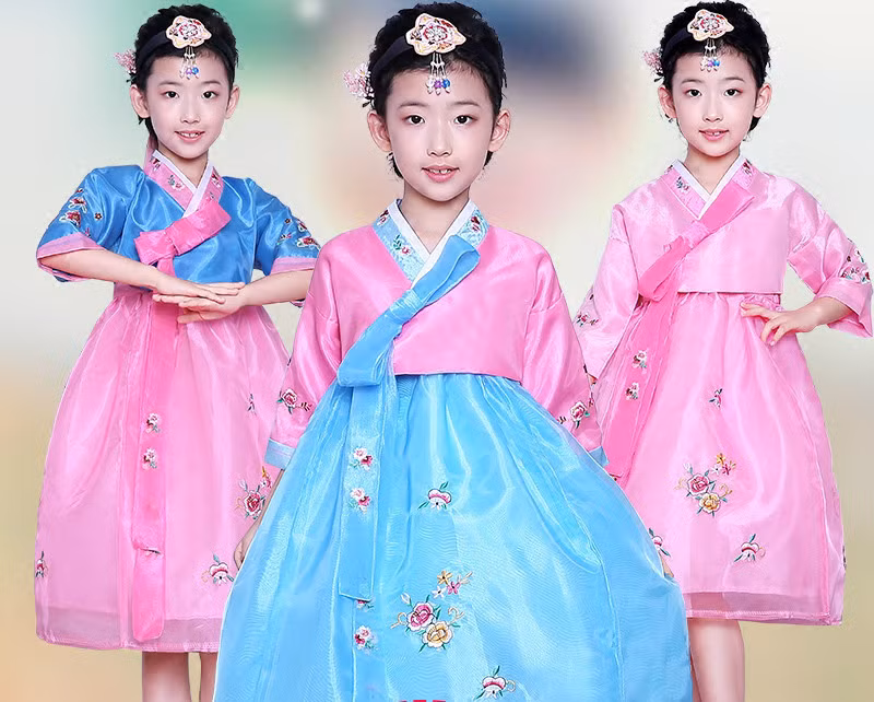 Hàn Quốc: Thử nghiệm đưa đồng phục "hanbok" vào trường học