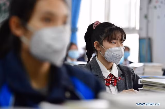 Trung Quốc: Học sinh tâm trạng về tác động của dịch Covid-19 khi kỳ thi vào Đại học bắt đầu