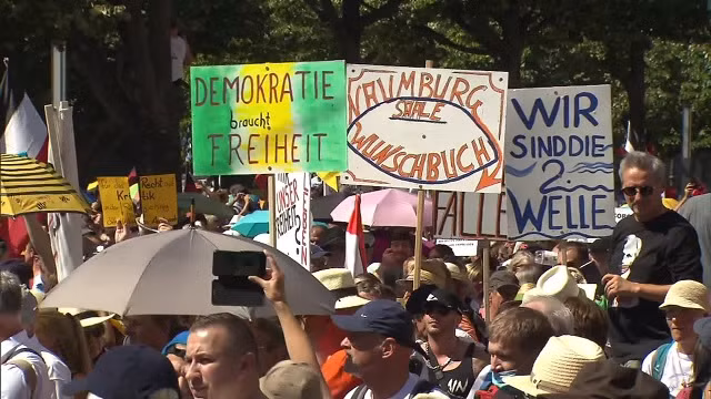 Gần 18 triệu ca mắc nCov toàn cầu, WHO cảnh báo "phản ứng mệt mỏi" của các nước