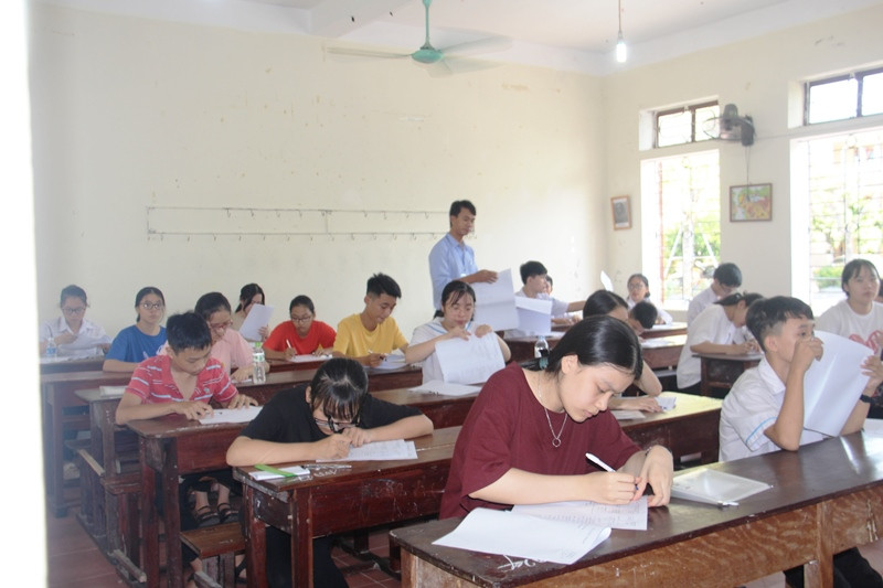 Hà Tĩnh: Hỗ trợ chu đáo thí sinh bước vào kỳ thi lớp 10 THPT ảnh 5