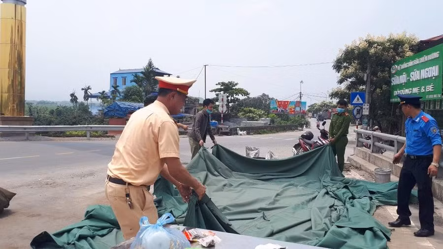 Hà Nội tháo dỡ 30 chốt kiểm dịch Covid -19