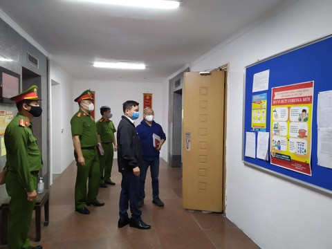 Quận Ba Đình (Hà Nội) lập trạm xét nghiệm nhanh Covid-19 tại vườn Bách Thảo Quận Ba Đình (Hà Nội) lập trạm xét nghiệm nhanh Covid-19 tại vườn Bách Thảo