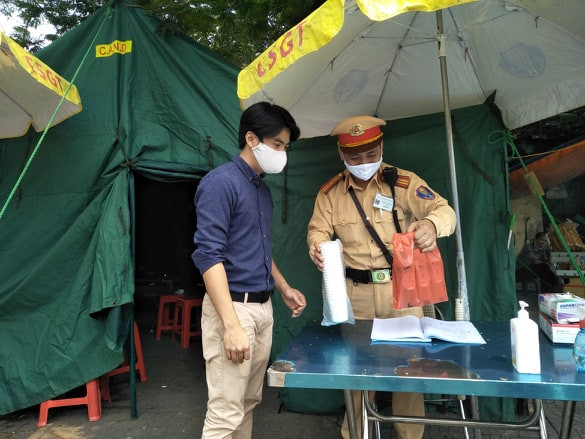 Hà Nội: Thêm nhiều tấm lòng chung tay sẻ chia phòng, chống dịch Covid-19 ảnh 3 Hà Nội: Thêm nhiều tấm lòng chung tay sẻ chia phòng, chống dịch Covid-19 ảnh 3