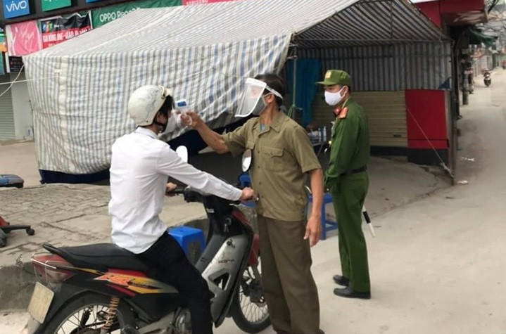 Hà Nội tiếp tục ra quân xử lý vi phạm liên quan tới phòng, chống dịch Covid-19 ảnh 1 Hà Nội tiếp tục ra quân xử lý vi phạm liên quan tới phòng, chống dịch Covid-19 ảnh 1