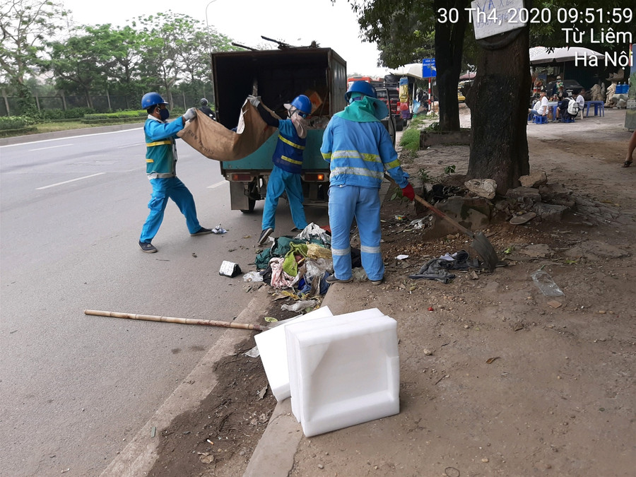 Hà Nội: Duy trì tốt vệ sinh môi trường phục vụ nhân dân dịp nghỉ lễ ảnh 3 Hà Nội: Duy trì tốt vệ sinh môi trường phục vụ nhân dân dịp nghỉ lễ ảnh 3