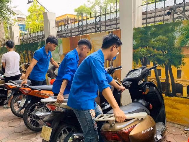 Thành Đoàn Hà Nội đẩy mạnh lực lượng tình nguyện viên khối THPT ảnh 1