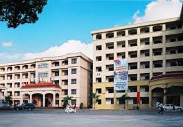 Bước nhảy vọt của những gương mặt ưu tú trường Đại học Ngoại ngữ
