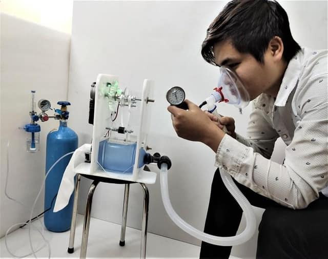 Trường ĐH Điện lực chế tạo máy trợ thở không xâm lấn và buồng khử khuẩn