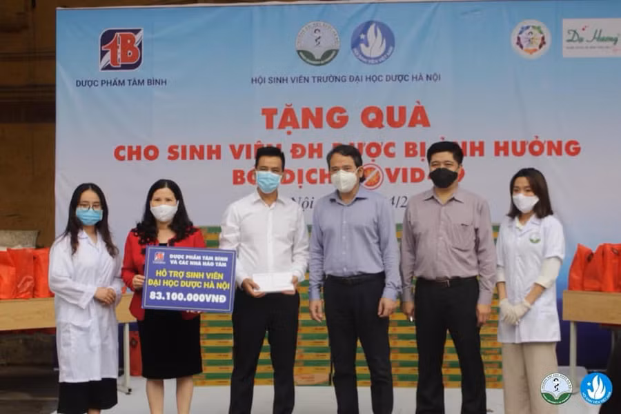 Đồng hành cùng sinh viên bước qua mùa dịch COVID-19 dễ dàng ảnh 2