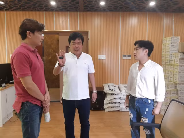 Dàn nghệ sĩ tập luyện gấp rút cho đêm nhạc hướng về Đà Nẵng, Quảng Nam ảnh 1