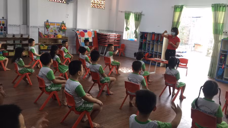 Nhiều trường mầm non tư thục hỗ trợ phụ huynh khi đón trẻ học trở lại ảnh 5