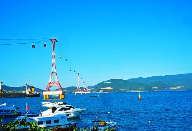 Khánh Hòa: Chấp thuận đề xuất xây cầu vượt biển nối đất liền với đảo Hòn Tre