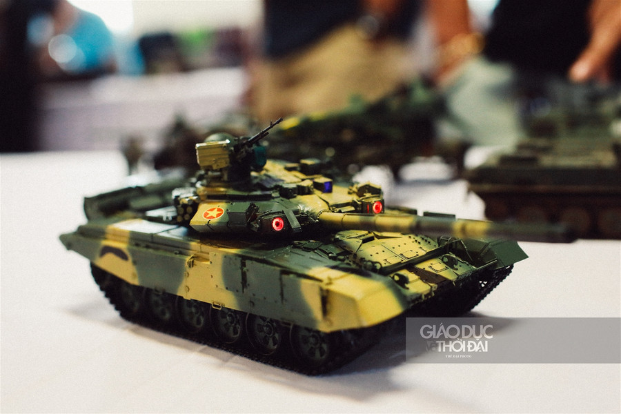 Khí tài quân sự "khủng" của dân đam mê lắp ráp, chế tạo ảnh 6