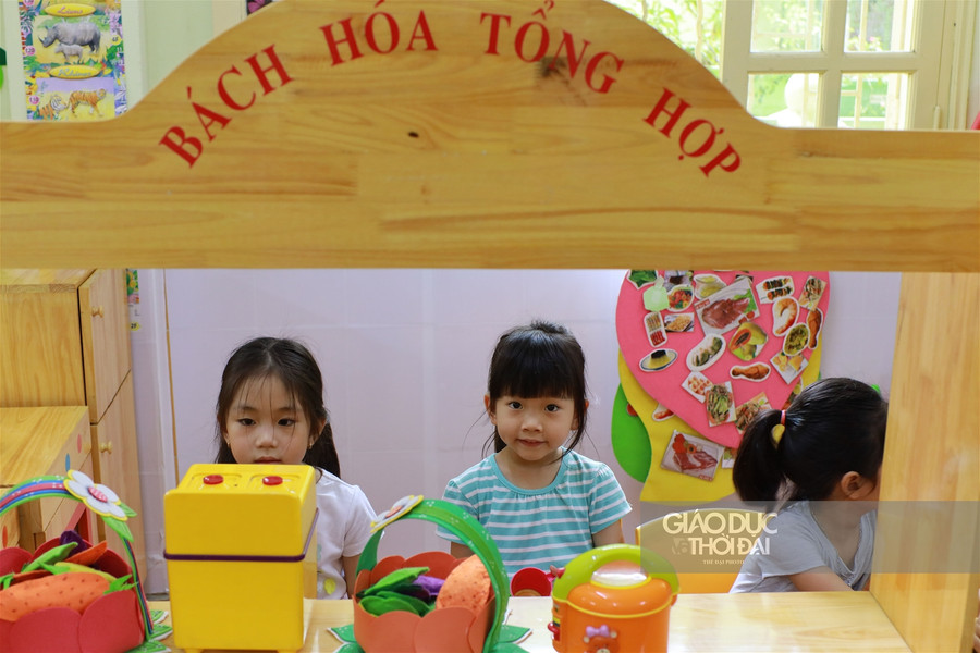 Bữa ăn bán trú tươi, sạch của trẻ mầm non Hà thành sau thời gian nghỉ dài vì dịch ảnh 4 Bữa ăn bán trú tươi, sạch của trẻ mầm non Hà thành sau thời gian nghỉ dài vì dịch ảnh 4