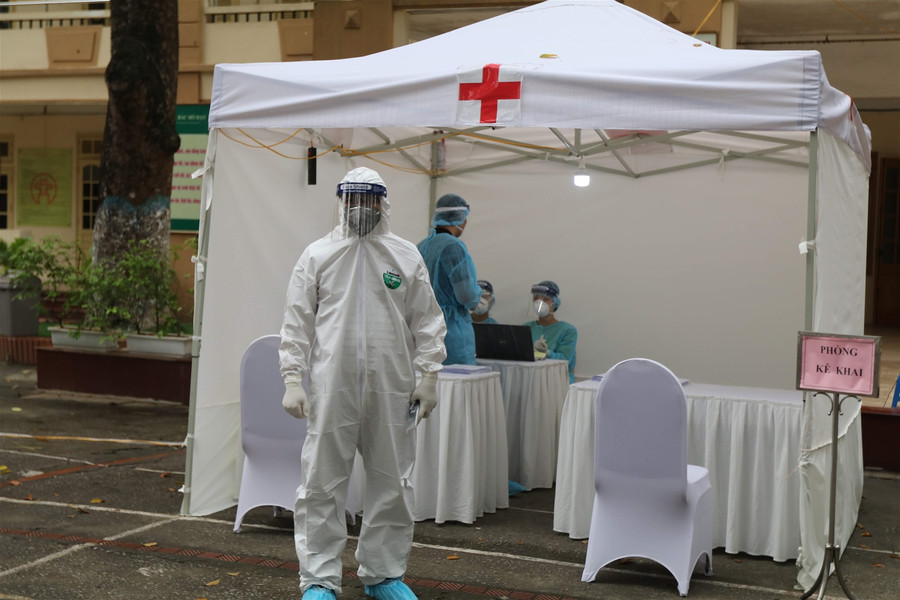 Hà Nội: Trạm test nhanh Covid-19 có kết quả sau 10 phút Hà Nội: Trạm test nhanh Covid-19 có kết quả sau 10 phút