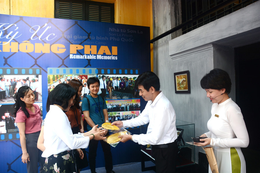 Kích cầu du khách nội địa tham quan Di tích Nhà tù Hỏa Lò ảnh 1