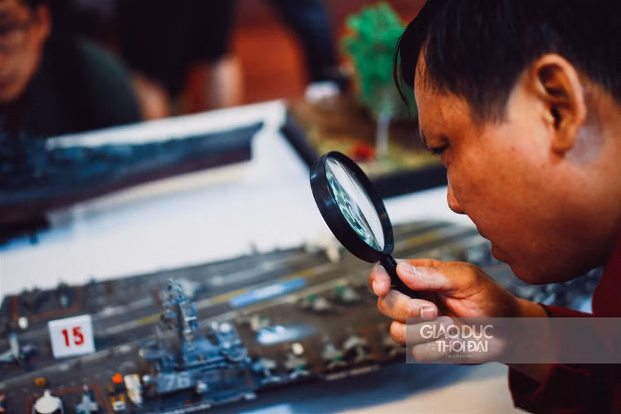 Khí tài quân sự "khủng" của dân đam mê lắp ráp, chế tạo ảnh 20