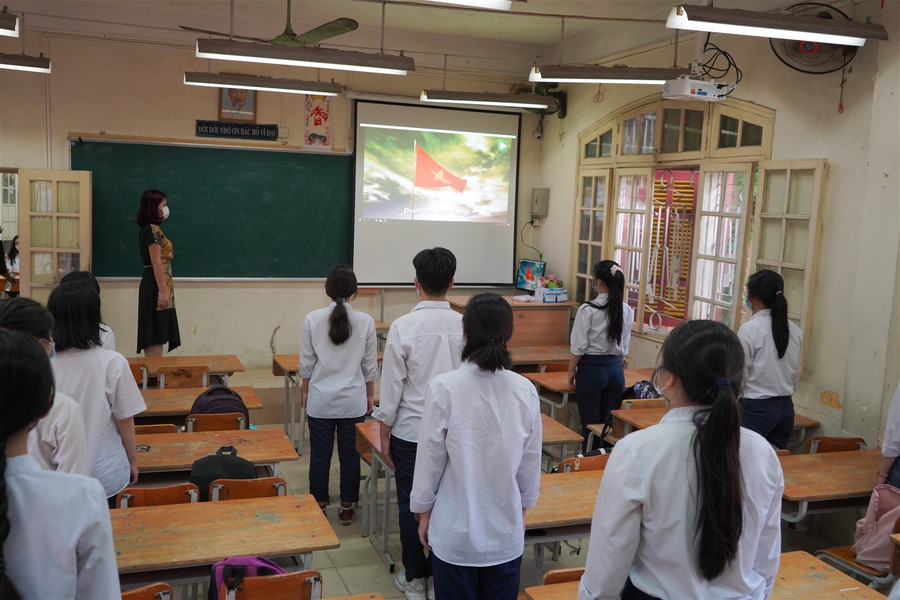 Học sinh Hà Nội háo hức trở lại trường học sau 3 tháng nghỉ phòng, chống Covid-19 ảnh 9 Học sinh Hà Nội háo hức trở lại trường học sau 3 tháng nghỉ phòng, chống Covid-19 ảnh 9
