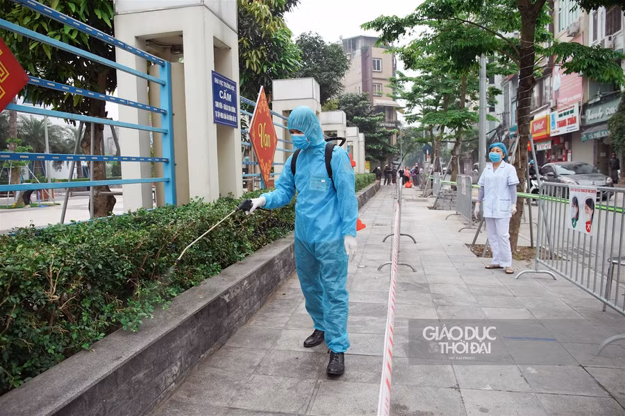 Sử dụng công nghệ nhận diện khuôn mặt để phát gạo cho người dân ảnh 2