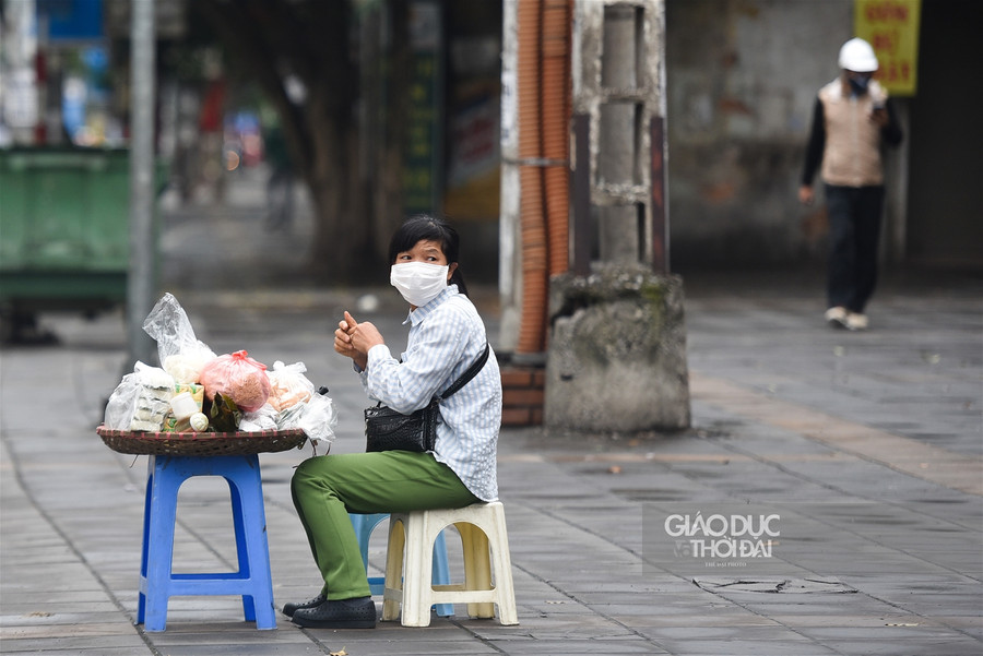 Nhịp sống Thủ đô sôi động lại trong ngày đầu nới lỏng cách ly ảnh 6 Nhịp sống Thủ đô sôi động lại trong ngày đầu nới lỏng cách ly ảnh 6