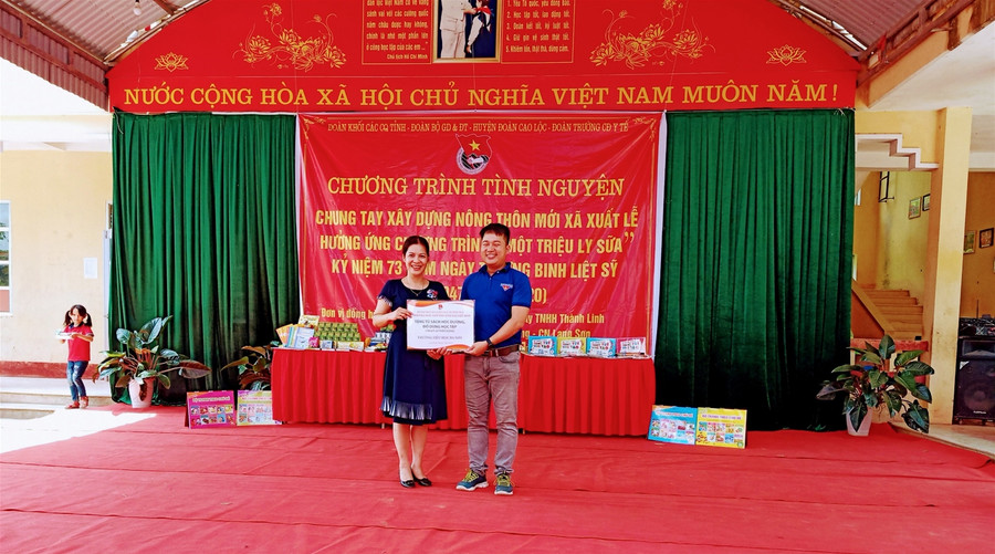 Tình nguyện hè năm 2020: " Đền ơn đáp nghĩa, chăm sóc thiếu niên nhi đồng và chung tay xây dựng NTM" ảnh 2