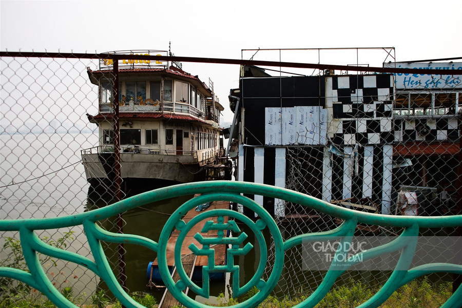 Những "đống sắt vụn" tiền tỷ nằm bất động hơn 3 năm tại hồ Tây ảnh 11