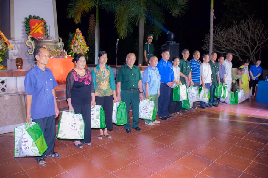 Tình nguyện hè năm 2020: " Đền ơn đáp nghĩa, chăm sóc thiếu niên nhi đồng và chung tay xây dựng NTM" ảnh 5