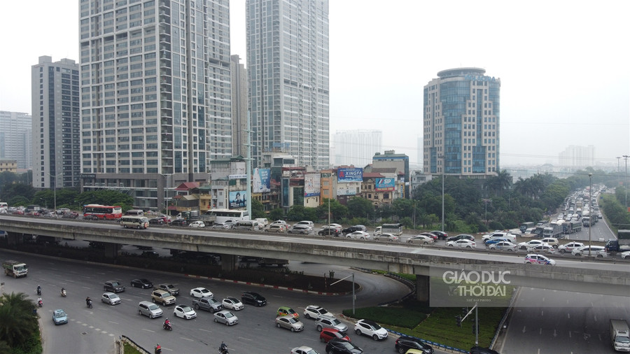 Vành đai 3 Hà Nội ùn tắc cả dưới đất và trên cao trong ngày 30/4 ảnh 11 Vành đai 3 Hà Nội ùn tắc cả dưới đất và trên cao trong ngày 30/4 ảnh 11