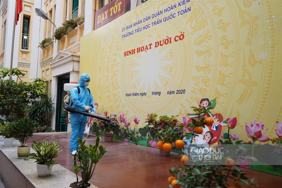 Hình ảnh nhà trường tất bật chuẩn bị đón học sinh Tiểu học, Mầm non trở lại ảnh 7