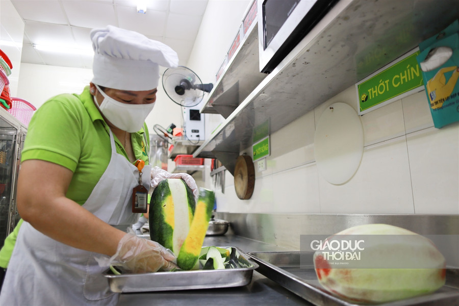 Bữa ăn bán trú tươi, sạch của trẻ mầm non Hà thành sau thời gian nghỉ dài vì dịch ảnh 10 Bữa ăn bán trú tươi, sạch của trẻ mầm non Hà thành sau thời gian nghỉ dài vì dịch ảnh 10