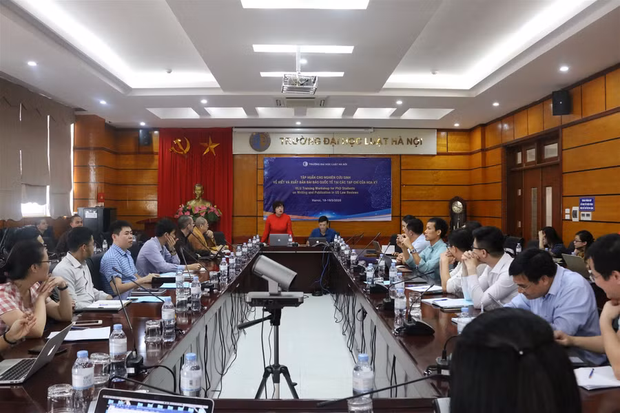 Trường ĐH Luật Hà Nội khai mạc Tuần nghiên cứu khoa học năm 2020 ảnh 2