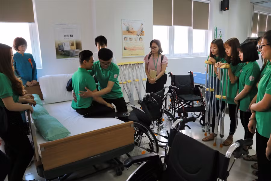 "Điểm danh" những trường đại học đào tạo y khoa tại Đà Nẵng ảnh 1