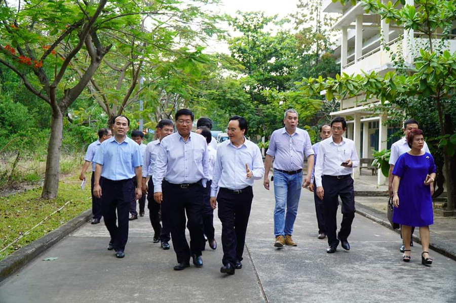 Đảng bộ Trường ĐH Bách khoa - ĐH Đà Nẵng thể hiện rõ vai trò hạt nhân chính trị ảnh 1 Đảng bộ Trường ĐH Bách khoa - ĐH Đà Nẵng thể hiện rõ vai trò hạt nhân chính trị ảnh 1