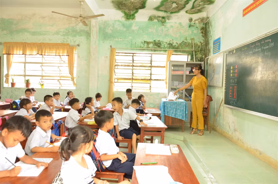 Chạy đua với thời gian hoàn thành chương trình năm học đúng tiến độ ảnh 1